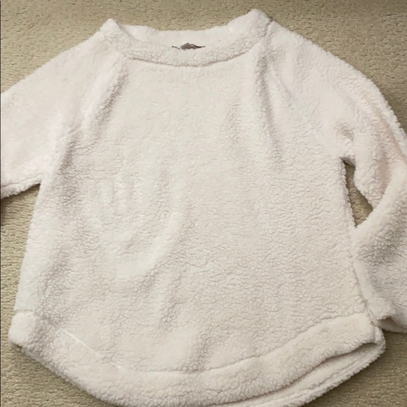 LOFT Tops - LOFT white Sherpa pullover